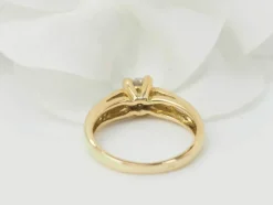Bague en or jaune et diamants 0.35cts