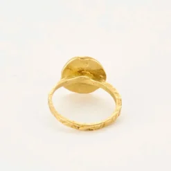 Bague en or jaune et diamants