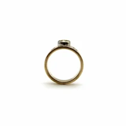 bague en or jaune et diamant rose