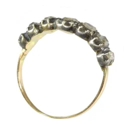Bague en or jaune et diamant
