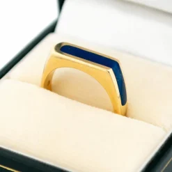 Bague en or jaune et lapis-lazulis