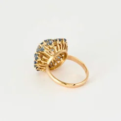 Bague en or jaune et saphirs
