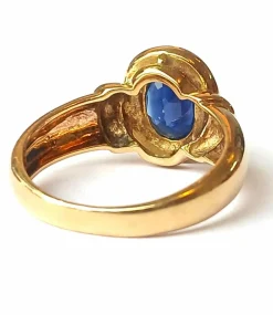 Bague en or jaune et saphir bleu