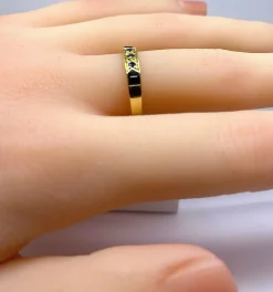 Bague en or jaune et saphirs