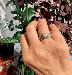 Bague en or jaune filigrané