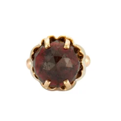 Bague en Or jaune, Grenat