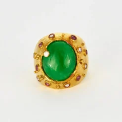 Bague en or jaune, jade, diamants et saphirs roses