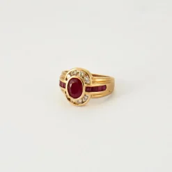 Bague en Or jaune, Rubis & Diamants