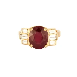 Bague en or jaune, rubis et diamants
