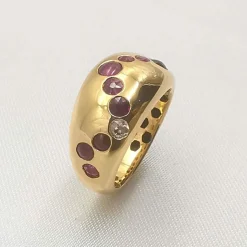 Bague en Or jaune Rubis et Diamants