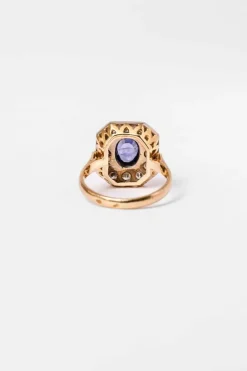 Bague en or jaune, saphir et diamants