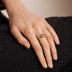 Bague en Or jaune, topaze