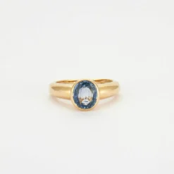 Bague en Or jaune, topaze