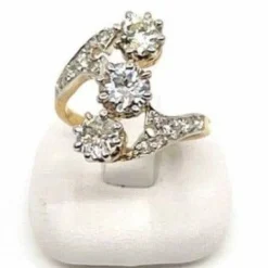 Bague en or, platine et diamants