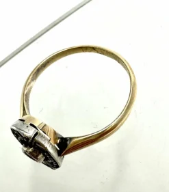 Bague en or, époque Jugendstil