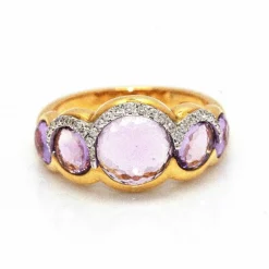 Bague en or rose avec améthyste