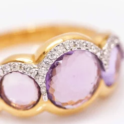 Bague en or rose avec améthyste