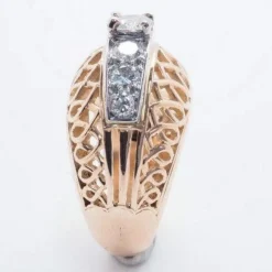 Bague en Or rose, diamants