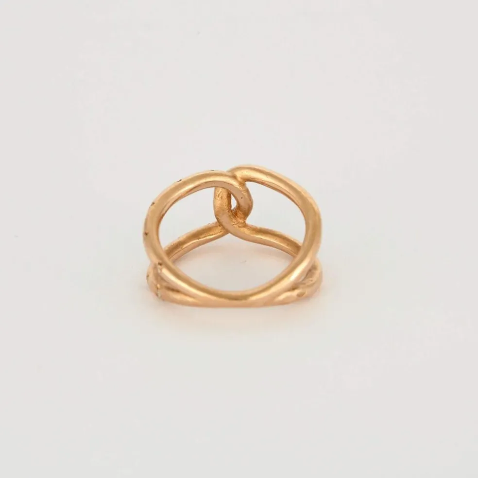 Bague en or rose et diamants