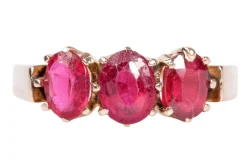 Bague en or rose, rubis