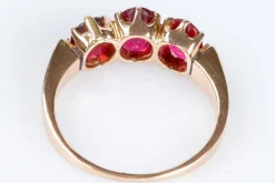 Bague en or rose, rubis