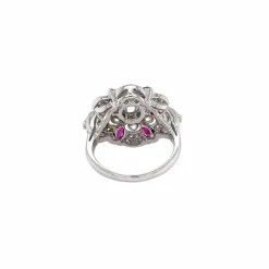 Bague en or rubis et diamant de créateur