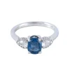 Bague en or, saphir et diamants