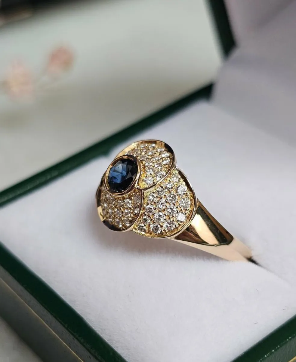 Bague en Or, Saphir et Diamants