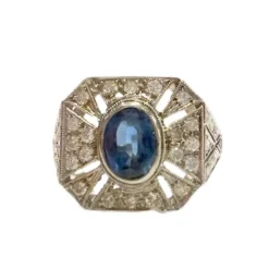 Bague en platine au design Art Déco avec diamants et saphirs