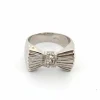 Bague en platine avec diamants