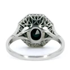 Bague en platine avec diamants et onyx