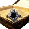 Bague en platine avec saphir et diamants