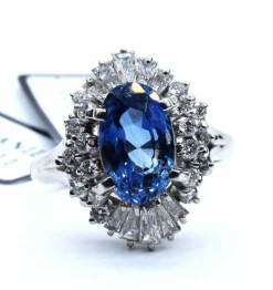 Bague en platine avec saphir et diamants