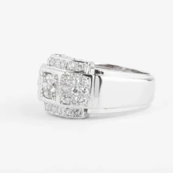 Bague en platine et diamants à gradins