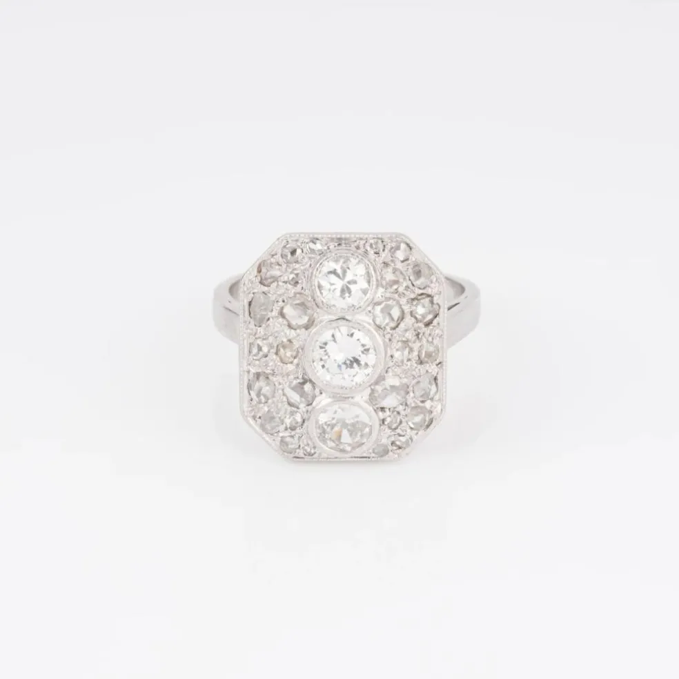 Bague en platine et diamants