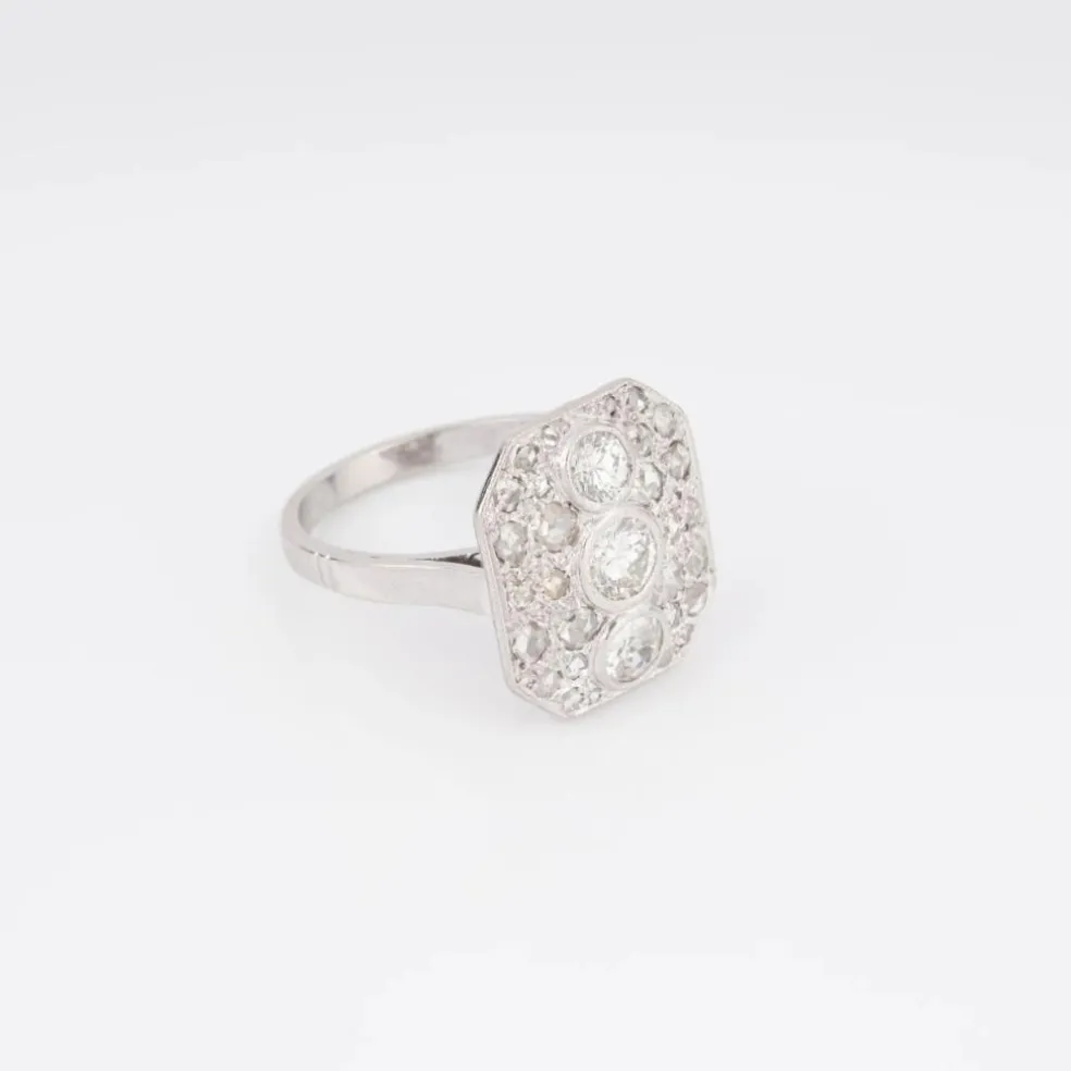 Bague en platine et diamants