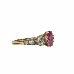 Bague en platine et or jaune diamants et saphir rose naturels