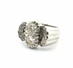Bague en platine massif avec diamants centraux et diamants latéraux