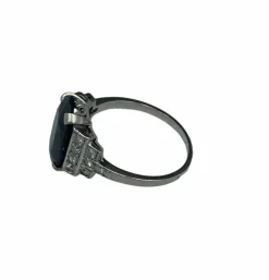 Bague en platine, saphir, diamant