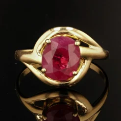 Bague en rubis et or