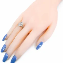 Bague entourage diamants pierre de lune platine