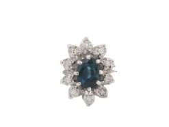 Bague entourage en or blanc, saphir et diamants