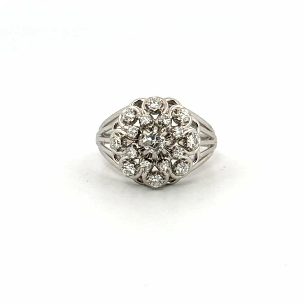Bague entourage or blanc diamants