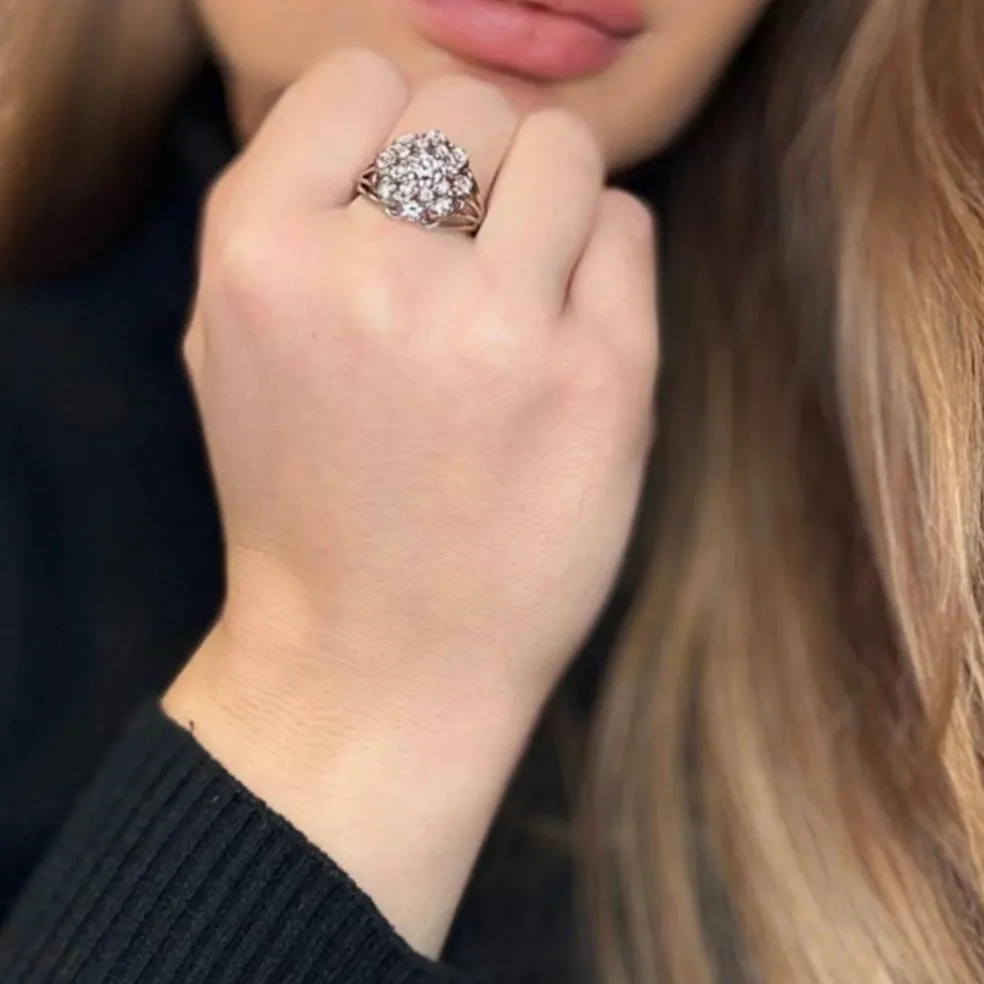 Bague entourage or blanc diamants