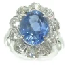 Bague entourage Saphir de Ceylan ovale et diamant
