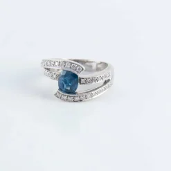 Bague Entrelac Saphir Diamants