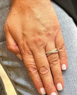 Bague entrelacée Diamants