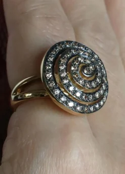Bague escargot Or jaune Diamant