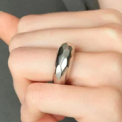 BAGUE 