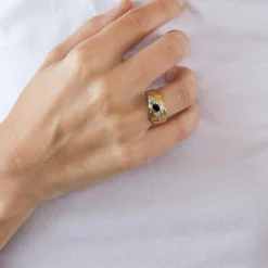 Bague feuille saphir diamants